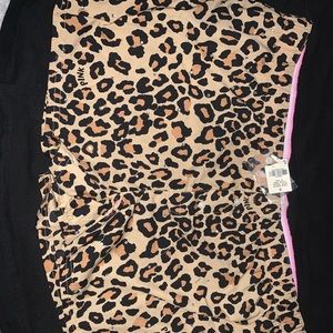 VICTORIAS SECRET PINK LEOPARD SHORTS